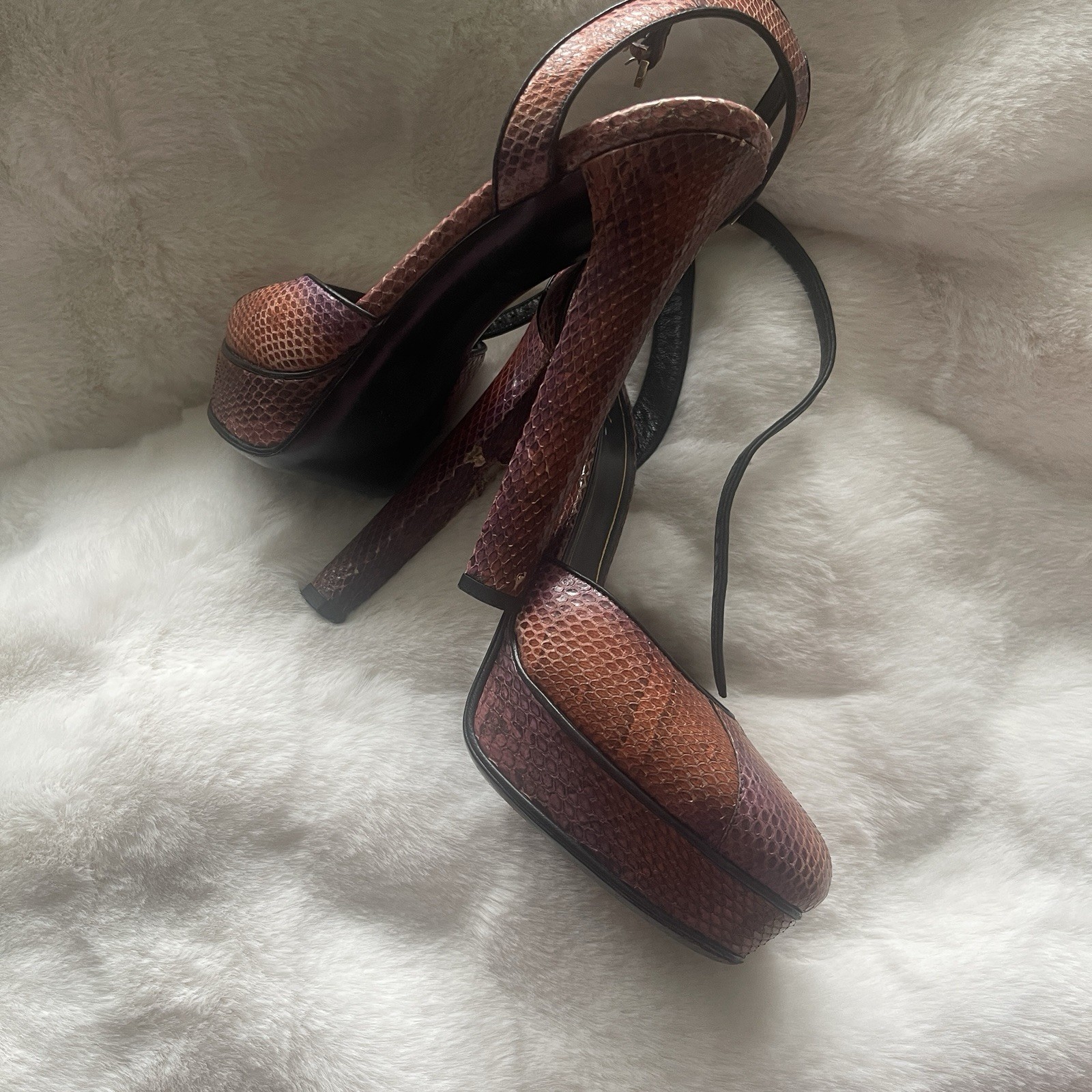 Python Snakeskin Leather Hills. Gucci Slingback S… - image 4