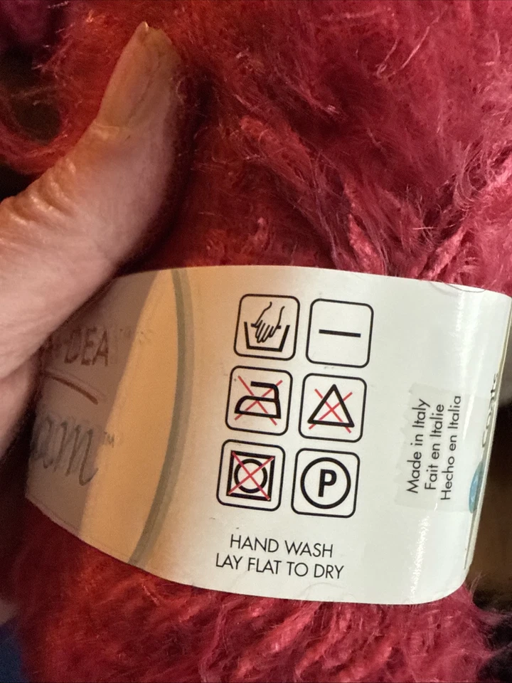 NEW 5 Skeins Moda-Dea Dream Yarn Raspberry  3773 Nylon/Acrylic Medium 4 93 yards - Image 3 of 4