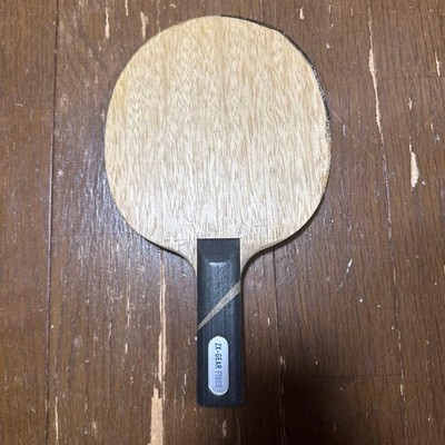 VICTAS Wooden Oval Table Tennis Racket with Topspin Rubber