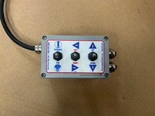 TFT Y4E-TS Toggle Switch Operator Station for RC Monitor, CAN