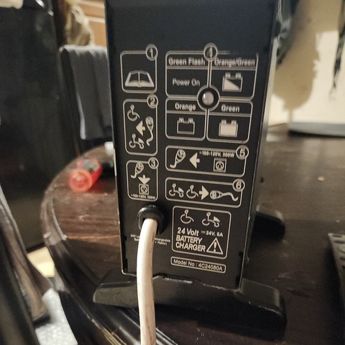 Invacare/Pride/Quantum 8 Amp 24 Volt Power Wheelchair Battery Charger 4C24080A