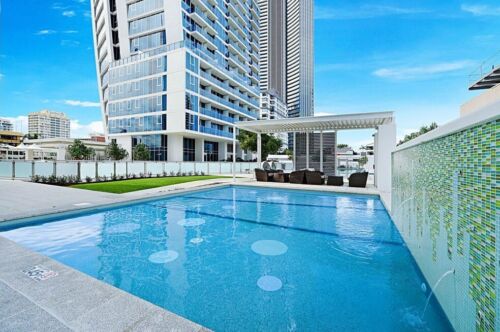GOLD COAST ACCOMMODATION H-Residences 7 Nights 2 Bedroom Ocean View Packages - Picture 3 of 21