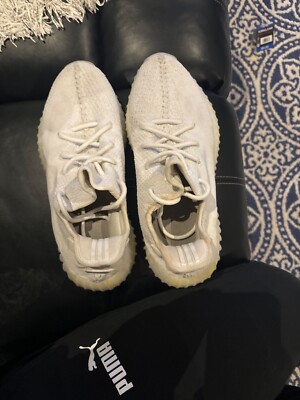 Size 9.5 - adidas Yeezy Boost 350 V2 Low Cream White / Triple White