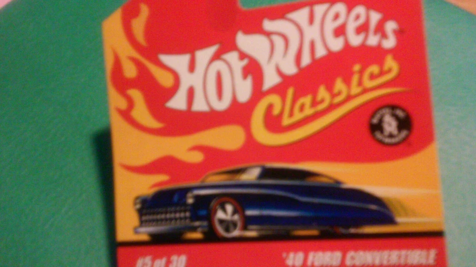 Hot Wheels Classics Series 3 #5 Red '40 Ford Convertible BRAND NEW - Image 3 of 4