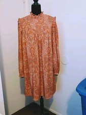 SMOCKED ORANGE PAISLEY PRINT RUFFLE DETAIL SIDE POCKETS BOHO DRESS SIZE M