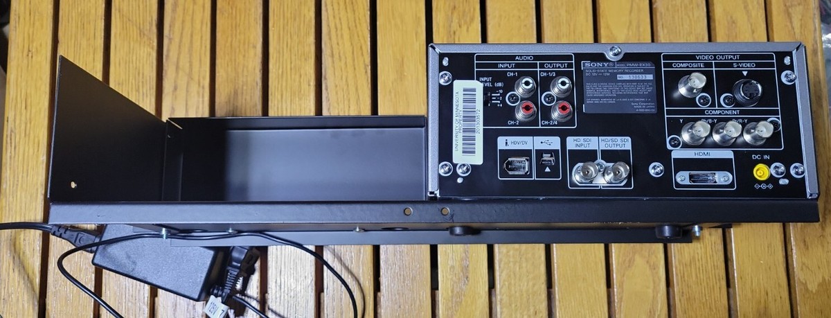 SONY EX30 SxSおまけ付き SONY EX30 SxSおまけ付き Sony PMW-EX30 SxS SxS-1 Portable