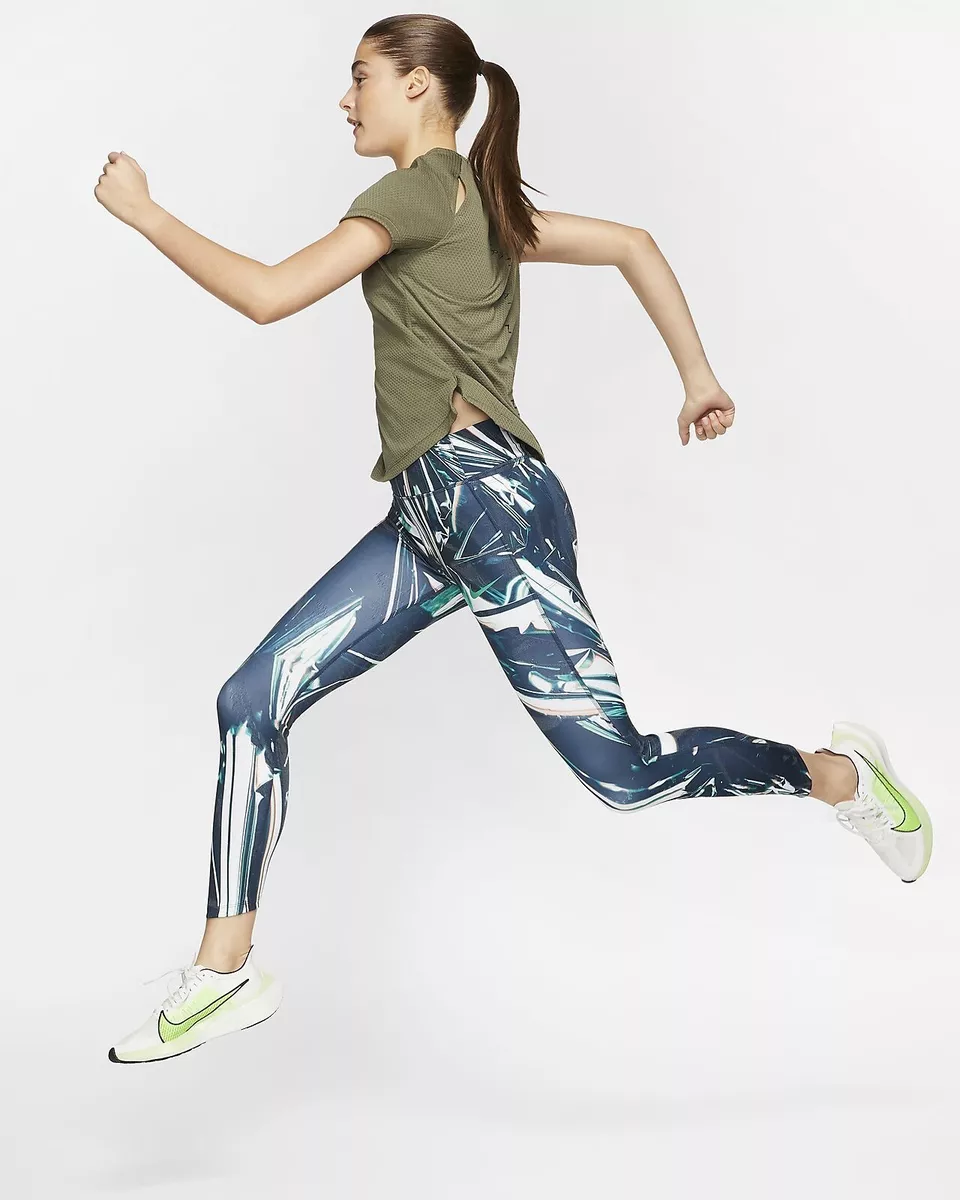 Nike power epic top