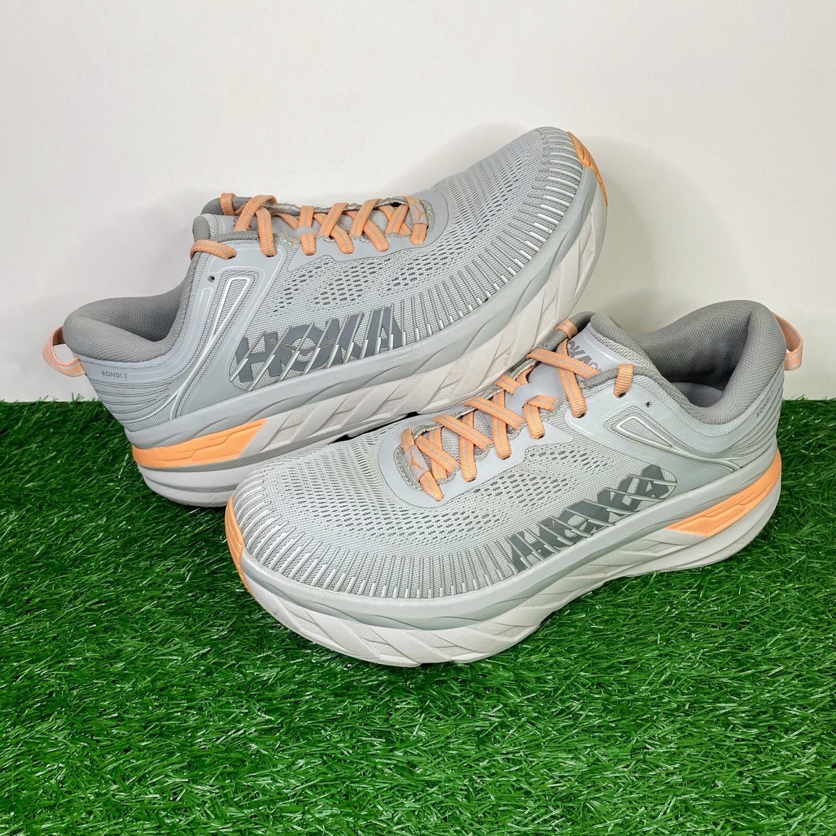 【HOKA ONEONE】BONDI 7 23.5㎝ Amazon.com | HOKA ONE ONE Women's Bondi 7 Running Shoe