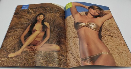 Sports Illustrated Best of the Swimsuit Supermodels 1964-1999 Collectors Edition - Picture 3 of 7