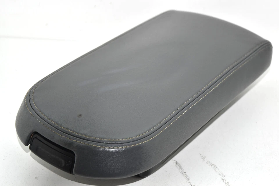 2008 2009 Mercury Sable Center Console Gray Leather Armrest Top Lid Storage OEM - Image 3 of 4