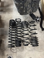 Pair Skyjacker Tj40rs-dr Rear And Front Coil Springs For Jeep Wrangler Tj 97-06 Pair Skyjacker Tj40rs-dr Rear And Front Coil Springs For Jeep Wrangler Tj 97-06