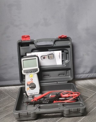 Megger MIT400/2 Isolationswiderstandstester - Elektrotester & abgesicherte Messleitungen