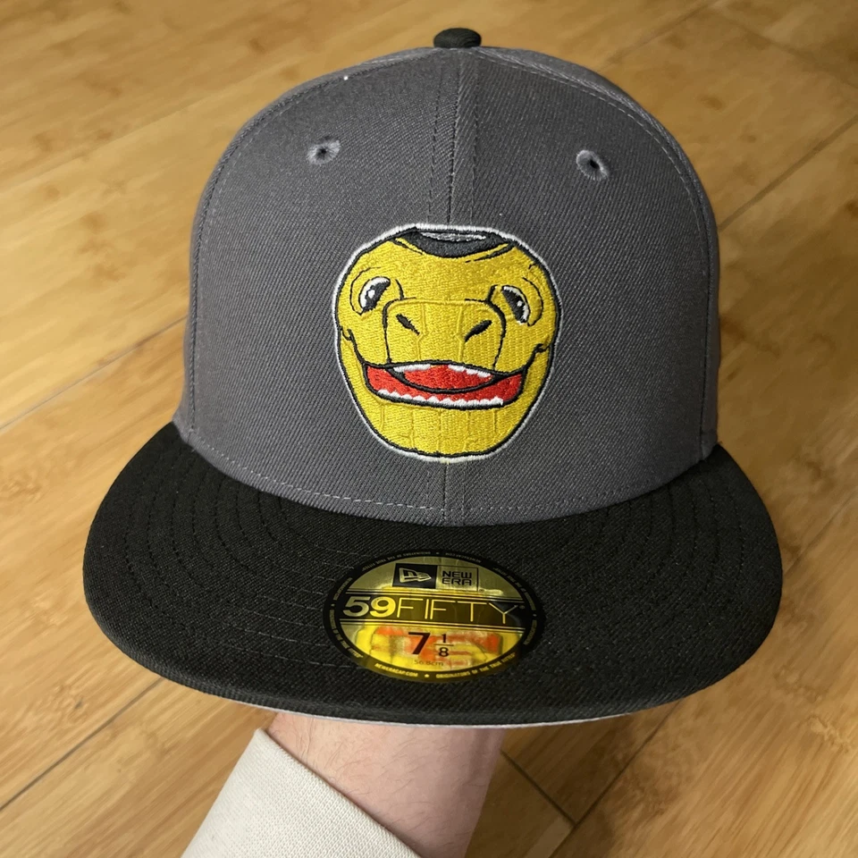 New Era 59FIFTY Vegas Golden Knights Chance Mascot Lizard Fitted 7 1/8 Hat Cap - Image 2 of 4