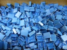 EPCOS  B32621A682K Qty of 150 per Lot FILM MKP P10 6.8NF 1000V 10%; Cap Film 0.0