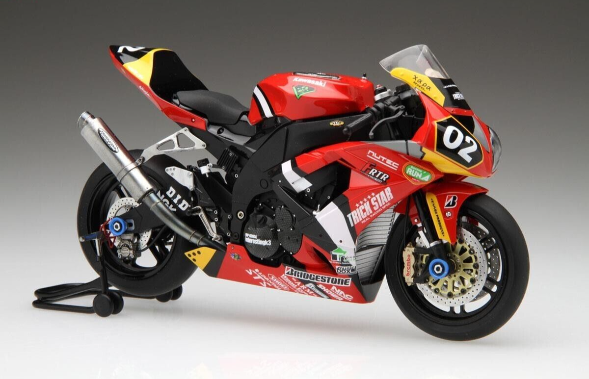 Fujimi 1/12 Evangelion RT Unit 02 TRICKSTAR Kawasaki ZX-10R