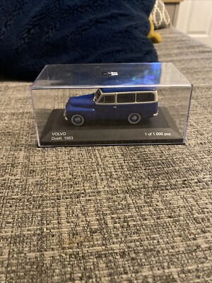 White Box WB063 VOLVO DUETT 1953 BLUE/CRE