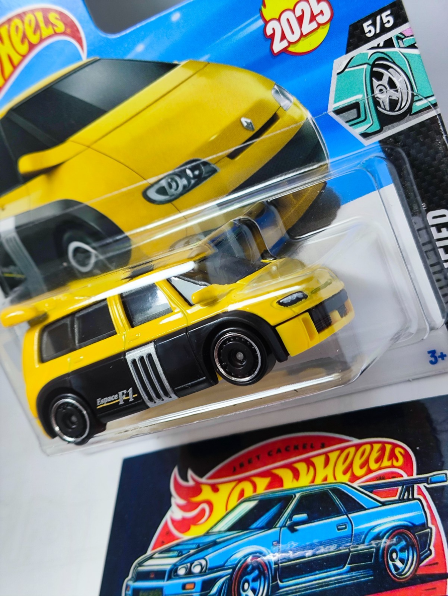 Hot Wheels NEW Case J K 2025 Renault Espace F1 SC (Promo Combine