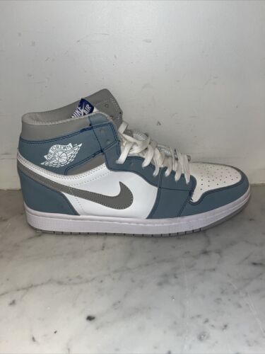 Nike Air Jordan 1 Retro High Hyper Royal Smoke Grey 555088-402 Size 11 - Picture 2 of 15