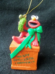 elmo sesame street christmas ornament 1998 do not open til elmo christmas ornament