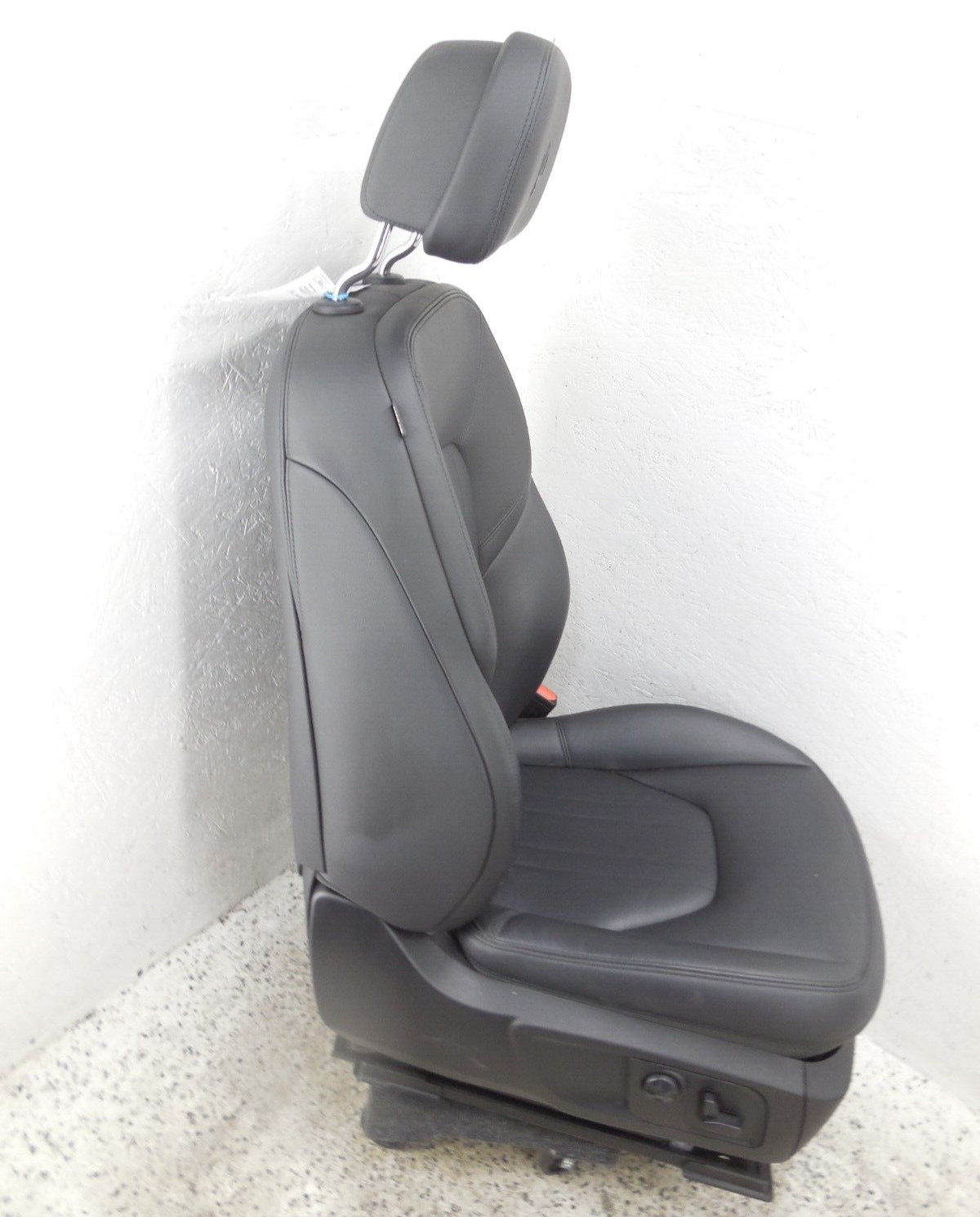 2017 17 Maserati Ghibli Front Seat Passenger Right RH OEM Black Leather