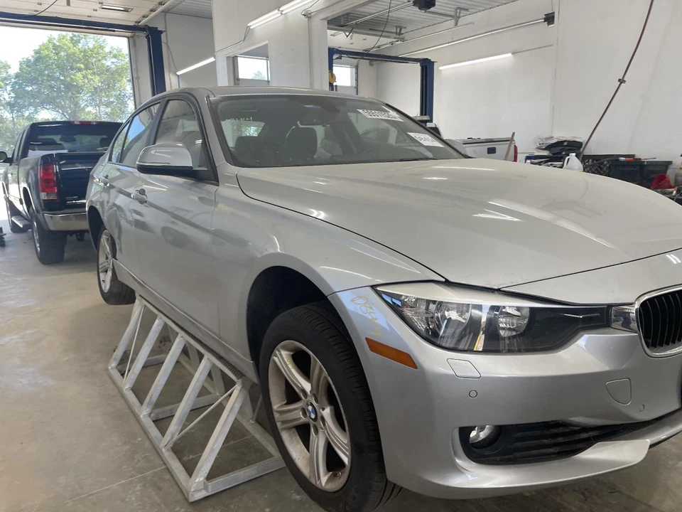 Used Front Left Seat Belt Front fits: 2014 Bmw 328I bucket Sdn driver retractor - Image 4 of 4