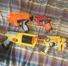NERF N-Strike Maverick Rev-6 Yellow Dart Blaster Lot of 4 MPN 8512 2006