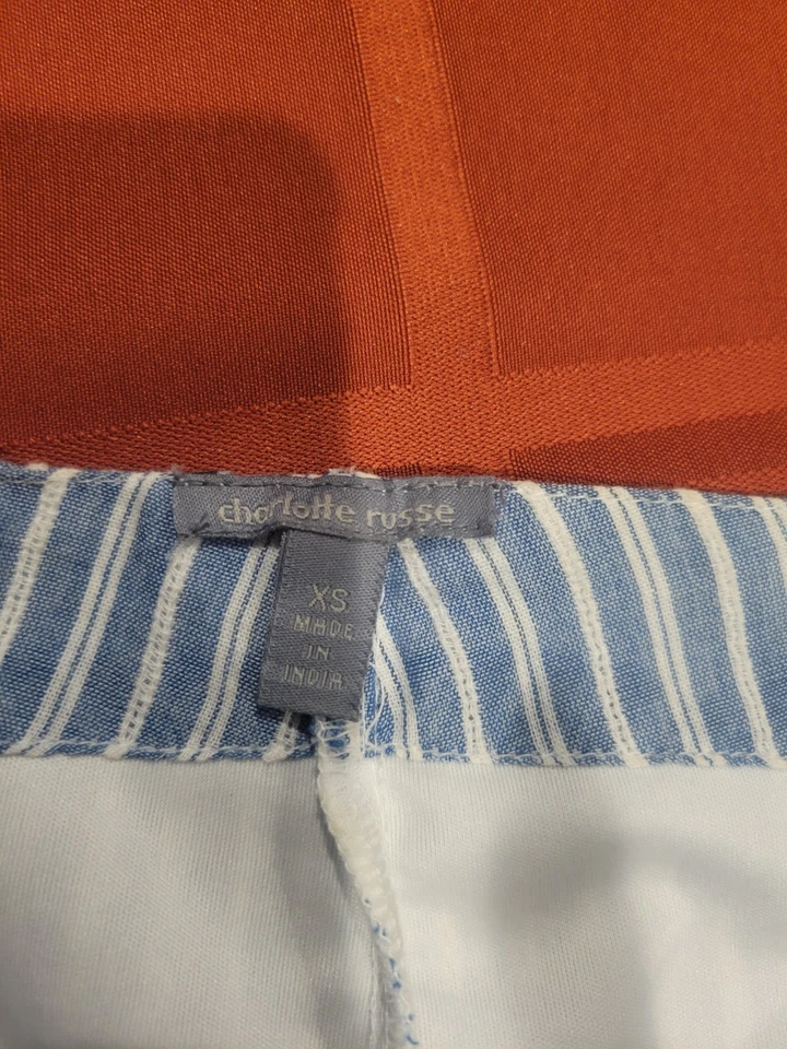 Pantalones Cortos Charlotte Russe Mujer Azul Rayas Talla XS Foto 3 de 4