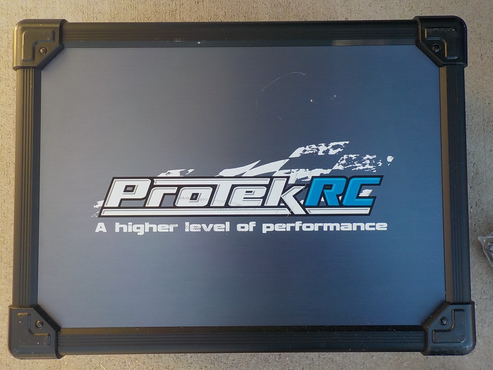 Nice Flysky Noble NB4 Transmitter w/Five FGr4S Receivers & Protek RC Alum. Case