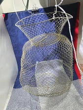 VTG Metal Wire Collapsible Fish Basket Trap Net Live Bait Keeper Cabin Decor 