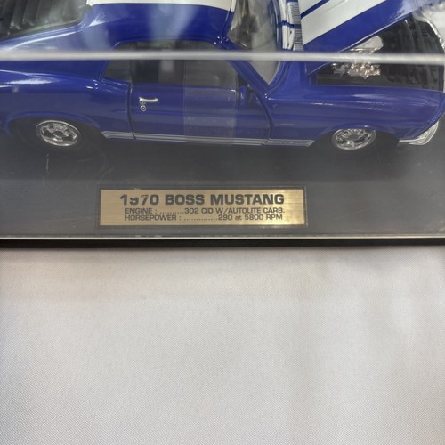 TootsieToy Hard Body 1970 Boss Mustang White 1:32 With Plastic Case Diecast - Picture 2 of 10