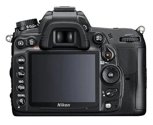 Nikon D7000, photo 1 sur 5