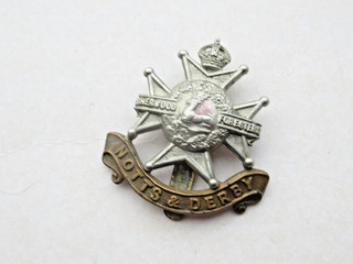 Notts & Derby Regiment Cap Badge