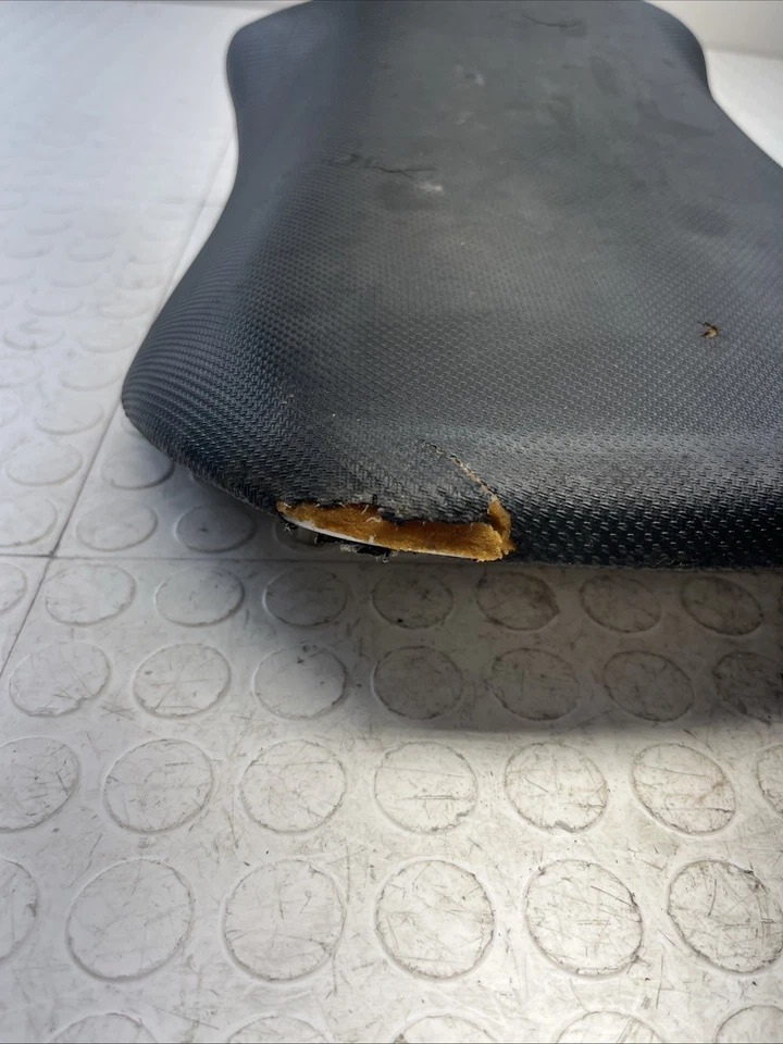 Kawasaki Ninja ZX6R 2005-2006 montaje asiento conductor delantero OEM Foto 2 de 4