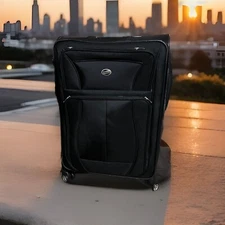 American Tourister Luggage Upright Expandable  Wheelie Spinner Softside 30” NWOT