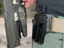 R2S – Locking Base & PIC1 Adapter