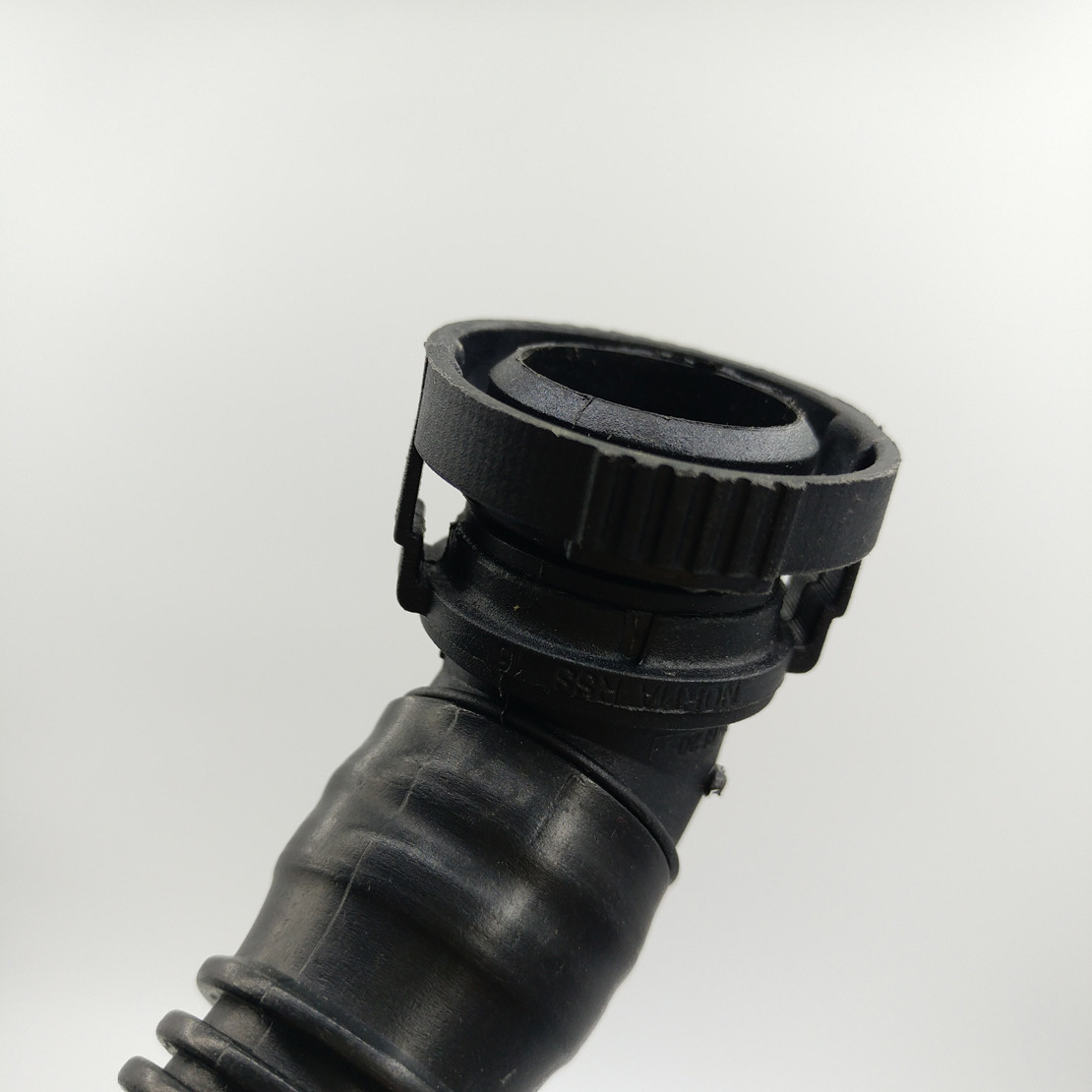 2pcs Secondary Air Injection Pump Hose For VW Jetta Bora Golf MK4 AUDI