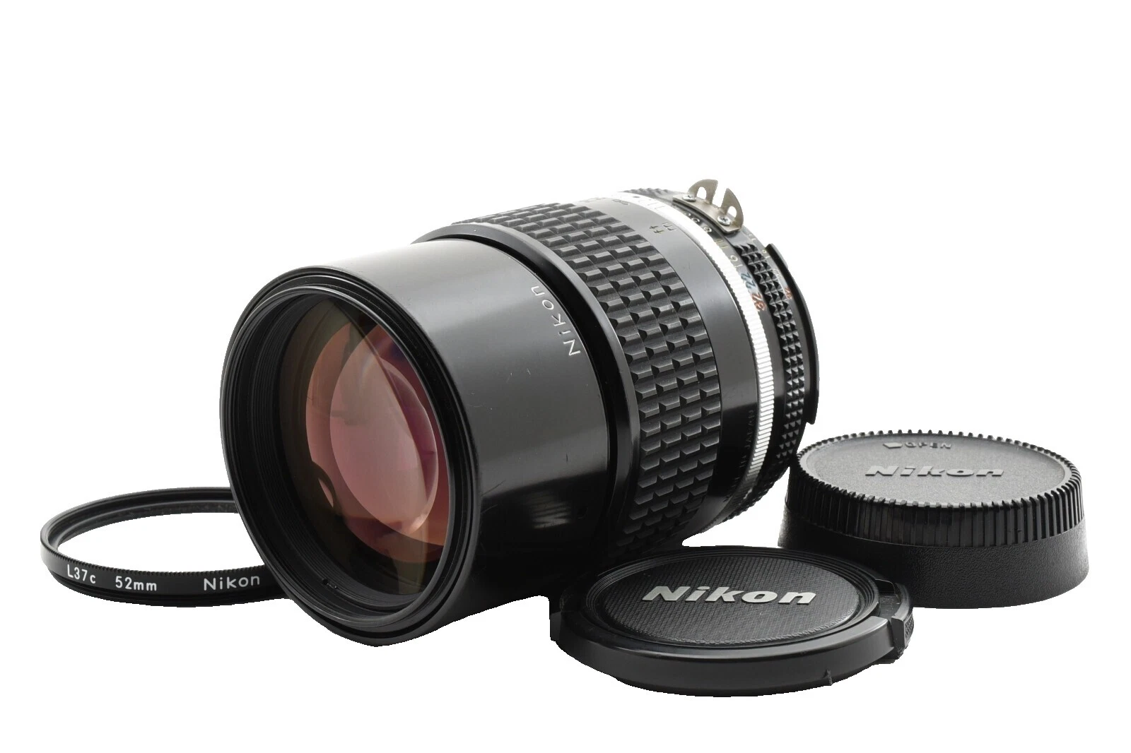 Lentes de cámara Nikon f/2.8 135mm Focal