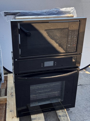 Frigidaire FCWM2727AB 27 Inch Combination Electric Wall Oven 5.4 Cu. Ft.: Black - Picture 2 of 6