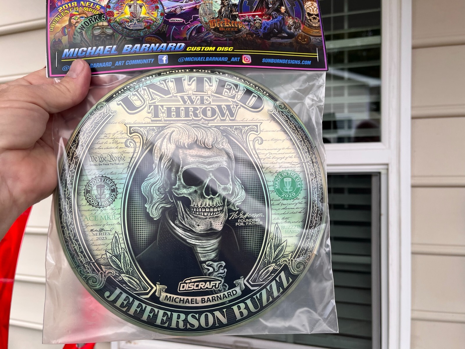 Discraft Buzzz United We Throw The Money Shot Barnard Signed MIP Disc Golf #2868 - Thumbnail 11