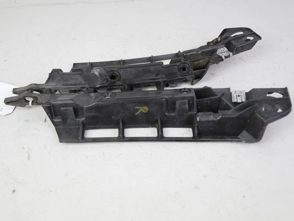 10-16 SOPORTES DE MONTAJE PARA PARACHOQUES TRASERO IZQUIERDO Y DERECHO PORSCHE PANAMERA OEM 🚗 78K Foto 4 de 4