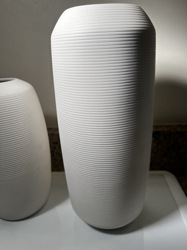 White Ceramic Matte Vase Set 2 for Home Decor, Minimalist Art Decorative - Picture 4 of 11