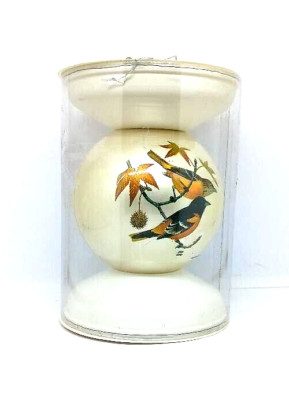 Vintage National Audubon Society Ornament, Series 1, Baltimore Oriole , 3'' diam