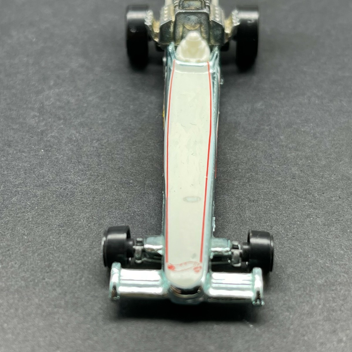 Hot Wheels Top Fuel Dragster Drag Car 1 T/F Chrome Driven To