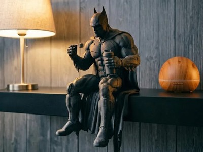 Batman Post Workout Regal Sitter Display Statue Figur Ornament