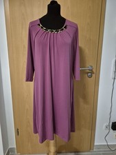 Kleid Gr. M  vo Julie C.