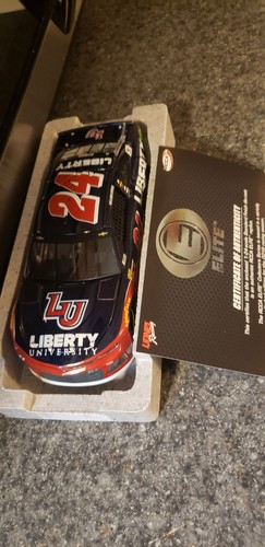 William Byron #24 Liberty University Rookie 2018 Chevy Camaro ELITE - Picture 2 of 5