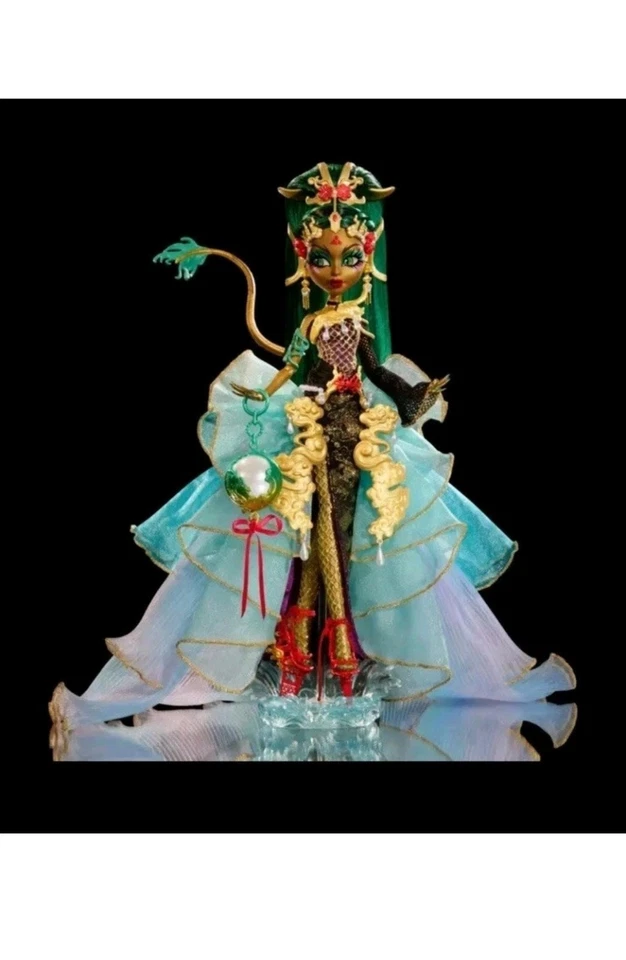 Monster High 2024 Fang Vote Jinafire Muñeca Larga Mattel Foto 3 de 4