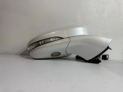 2015-2019 Ford Fusion Driver Left Mirror heated turn signal Oxford White