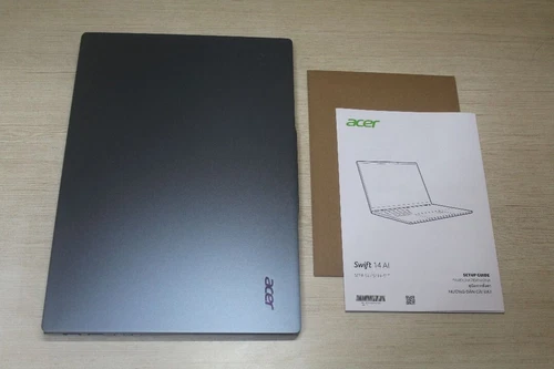 Acer Swift 14 SF14-51-553D – 14.5" OLED, Intel Core Ultra 5, 32GB RAM, 1TB SSD