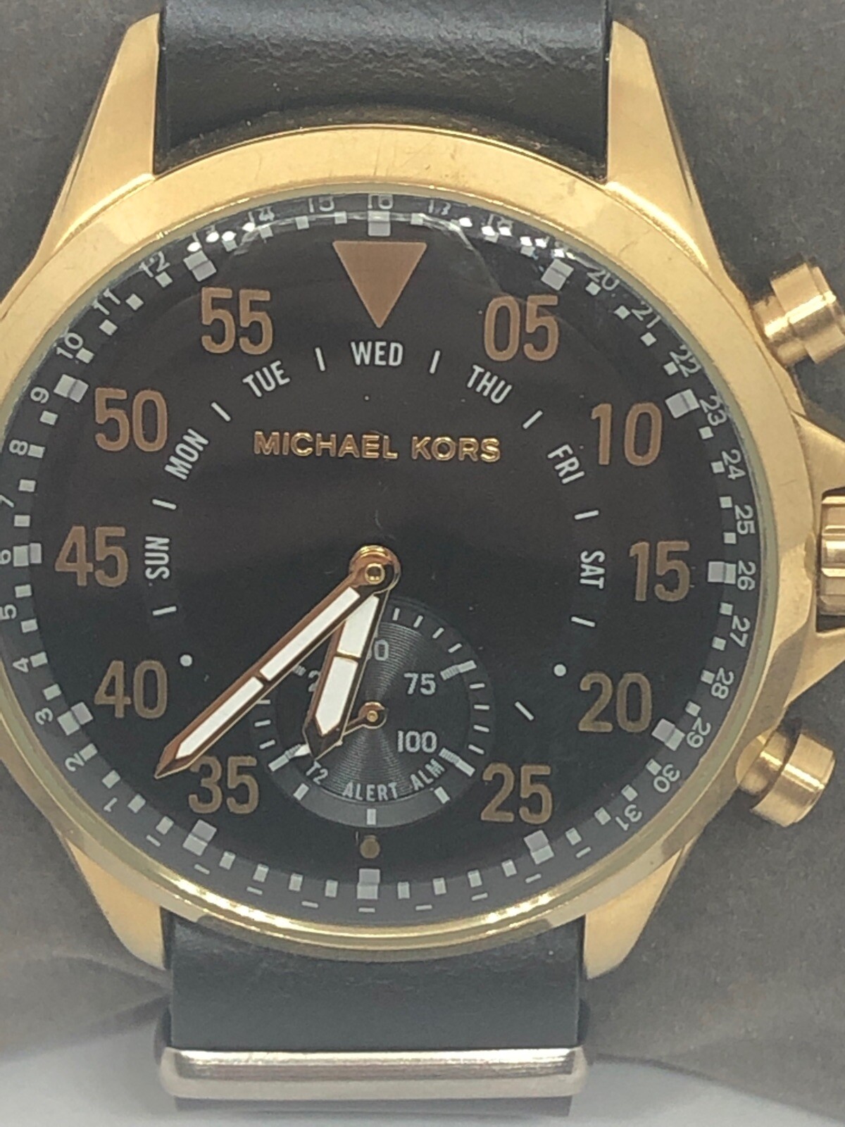 mkt4008 michael kors